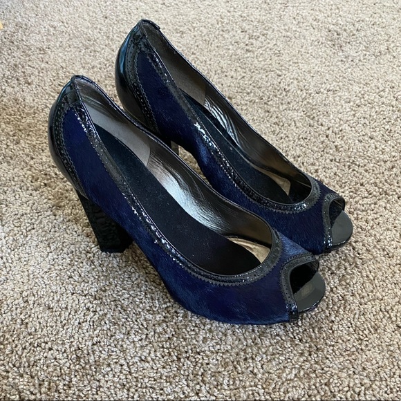 Dianne Von Furstenberg Heels - Picture 2 of 5